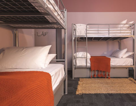 United Backpackers - Accommodation Batemans Bay 5