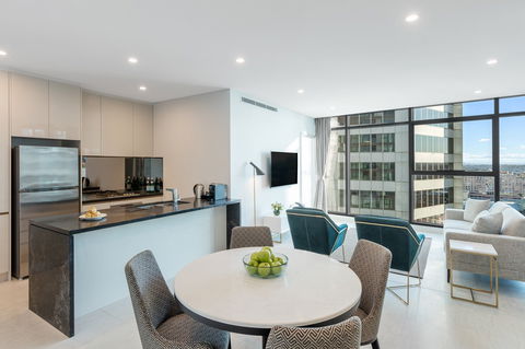 Meriton Suites Sussex Street, Sydney - Accommodation Batemans Bay 5