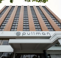 Pullman Melbourne on the Park - Accommodation Batemans Bay