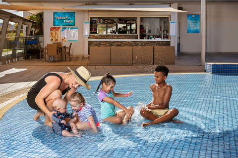 Crowne Plaza Alice Springs Lasseters - Accommodation Batemans Bay 6