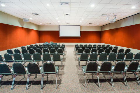 Crowne Plaza Alice Springs Lasseters - Accommodation Batemans Bay 8