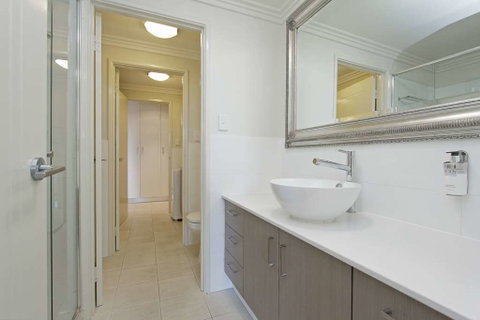Zappeion Apartments - Accommodation Batemans Bay 2