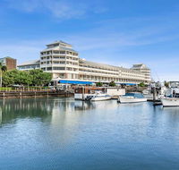 Shangri-La Hotel The Marina - Accommodation Batemans Bay