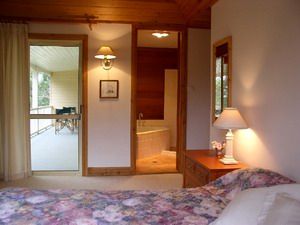 Kemeys Mountain Hideaway - Accommodation Batemans Bay 1