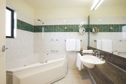 Gateway On Monash - Accommodation Batemans Bay 1