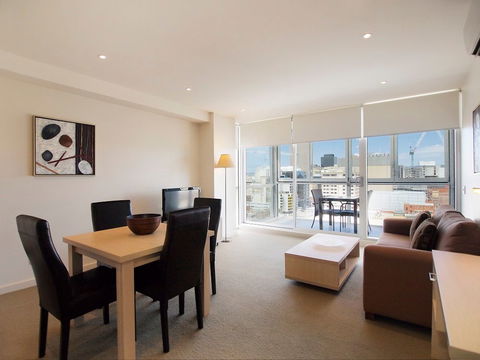IStay Precinct - Accommodation Batemans Bay 2