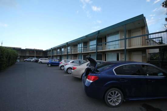 Hackham West SA Accommodation Batemans Bay