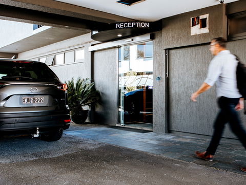 Astor Inn - Accommodation Batemans Bay 0