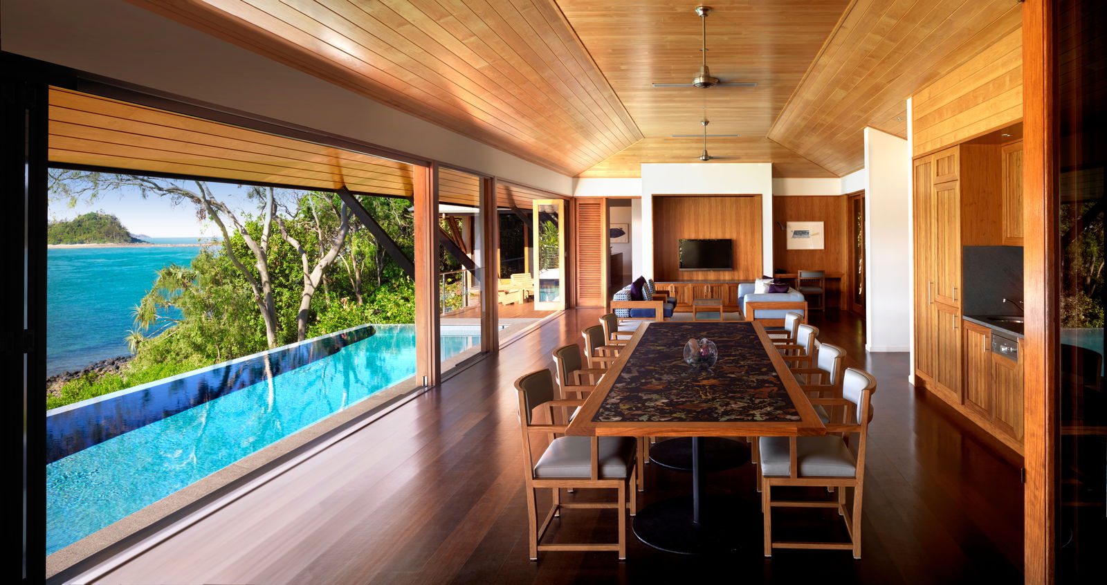 Hamilton Island QLD Accommodation Batemans Bay