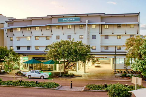 The Palmer Collective - Accommodation Batemans Bay 2