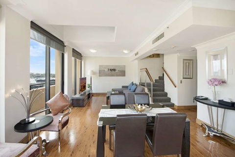 YEHS Hotel Sydney Harbour Suites - Accommodation Batemans Bay 12