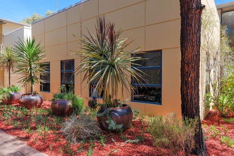 Rydges Kalgoorlie Resort & Spa - Accommodation Batemans Bay 2