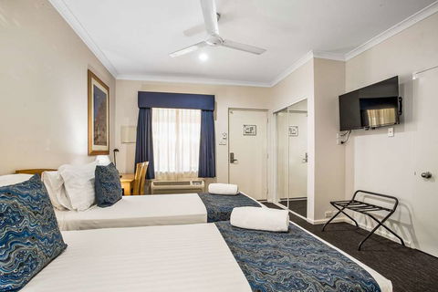Karratha Central Apartments - Accommodation Batemans Bay 3