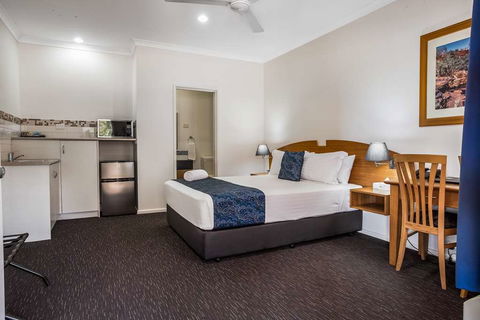 Karratha Central Apartments - Accommodation Batemans Bay 9