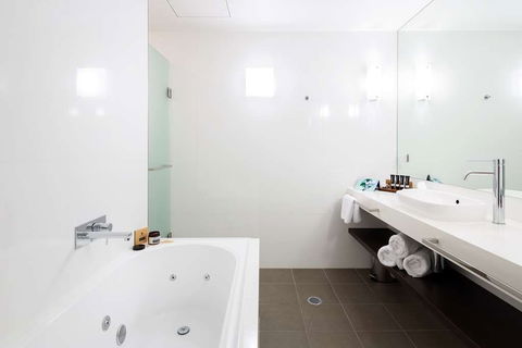 East Hotel - Accommodation Batemans Bay 14