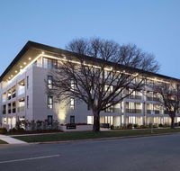 Knightsbridge Canberra - Accommodation Batemans Bay