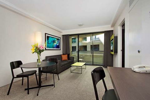 Mantra Parramatta - Accommodation Batemans Bay 3