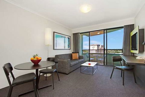Mantra Parramatta - Accommodation Batemans Bay 9