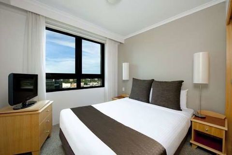 Mantra Parramatta - Accommodation Batemans Bay 13