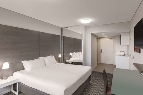 Adina Apartment Hotel Darwin Waterfront - Accommodation Batemans Bay 9