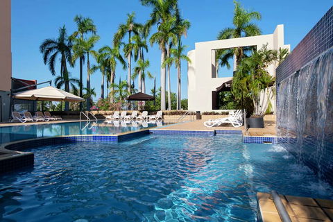 DoubleTree By Hilton Esplanade Darwin - Accommodation Batemans Bay 7