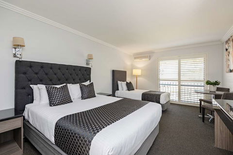 Lincoln Downs Resort, BW Signature Coll - Accommodation Batemans Bay 5