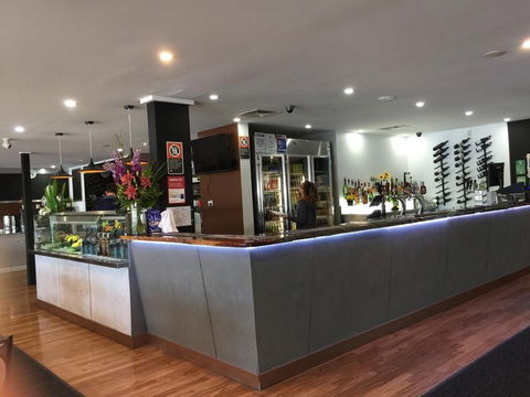 Mariners On The Waterfront - Accommodation Batemans Bay 3