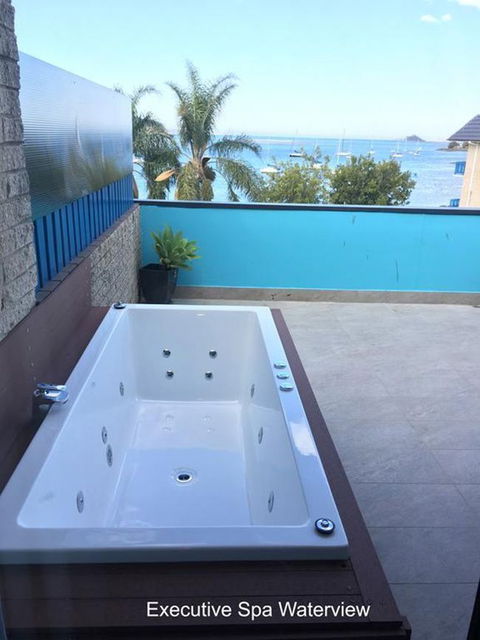 Mariners On The Waterfront - Accommodation Batemans Bay 5