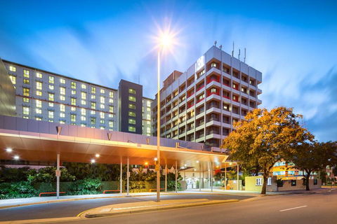 H On Smith Hotel - Accommodation Batemans Bay 0