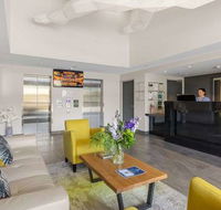 H on Mitchell Apartment Hotel - Accommodation Batemans Bay