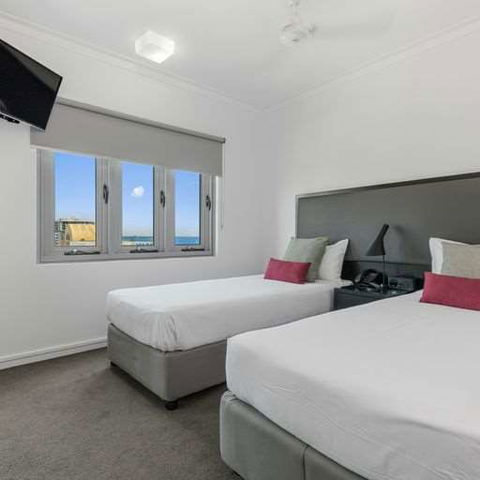 H On Mitchell Apartment Hotel - Accommodation Batemans Bay 4