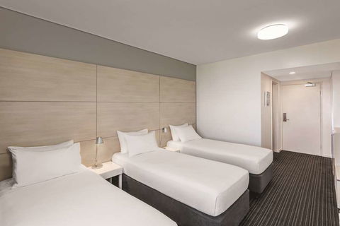 Vibe Hotel Darwin Waterfront - Accommodation Batemans Bay 7