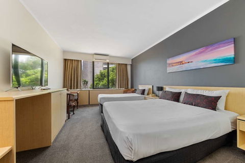 Hotel Frontier Darwin - Accommodation Batemans Bay 3