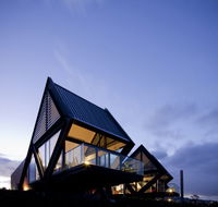 Mona Pavilions - Accommodation Batemans Bay