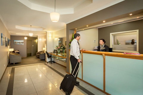 Quest Waterfront Serviced Apartments - Accommodation Batemans Bay 1