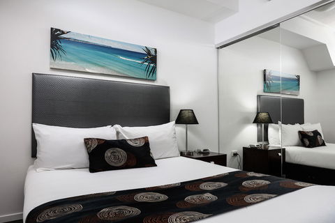Central Holborn Apartments - Accommodation Batemans Bay 1