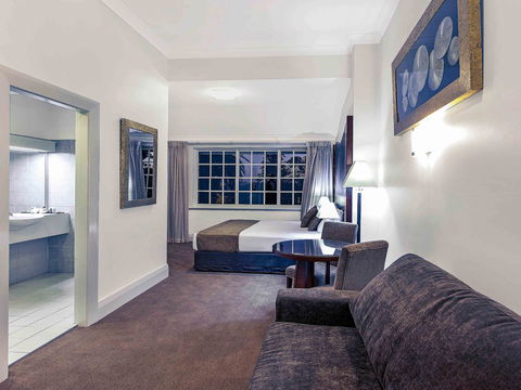 Mercure Monte Pio Hotel & Conference Ctr - Accommodation Batemans Bay 2