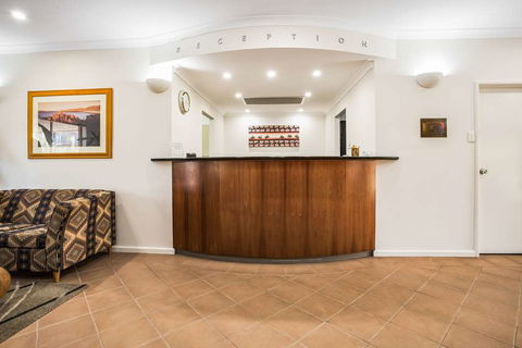Karratha Central Apartments - Accommodation Batemans Bay 1