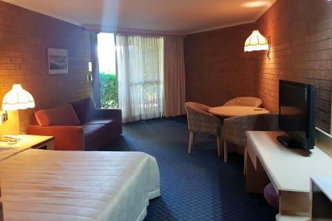 The John Hunter Motel - Accommodation Batemans Bay 0