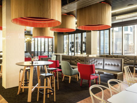 Ibis Adelaide - Accommodation Batemans Bay 2