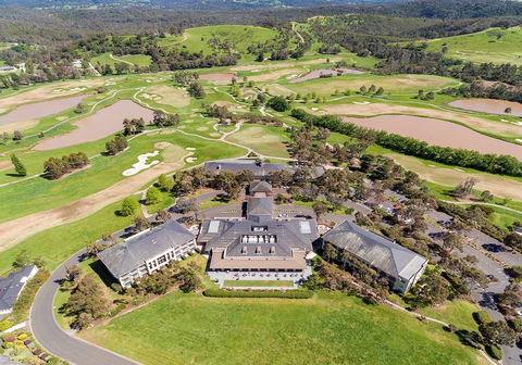 Yarra Valley Lodge - Accommodation Batemans Bay 2