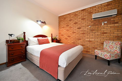 Narrandera Club Motor Inn - Accommodation Batemans Bay 1