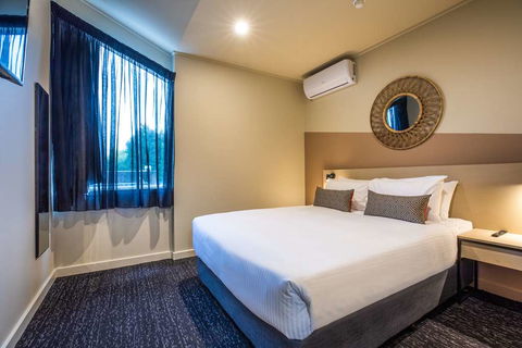 Nightcap At Manhattan Hotel - Accommodation Batemans Bay 4