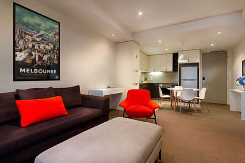 Caroline Serviced Apartments - Accommodation Batemans Bay 1