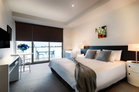 Caroline Serviced Apartments - Accommodation Batemans Bay 6