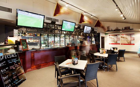 Mission Beach Resort - Accommodation Batemans Bay 10