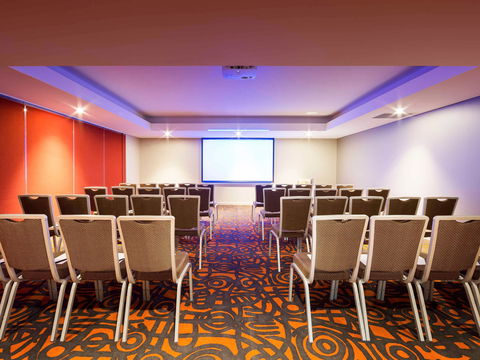 Novotel Canberra - Accommodation Batemans Bay 7