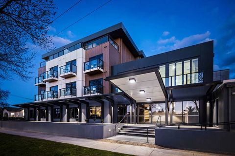 Quality Hotel Lakeside - Accommodation Batemans Bay 0