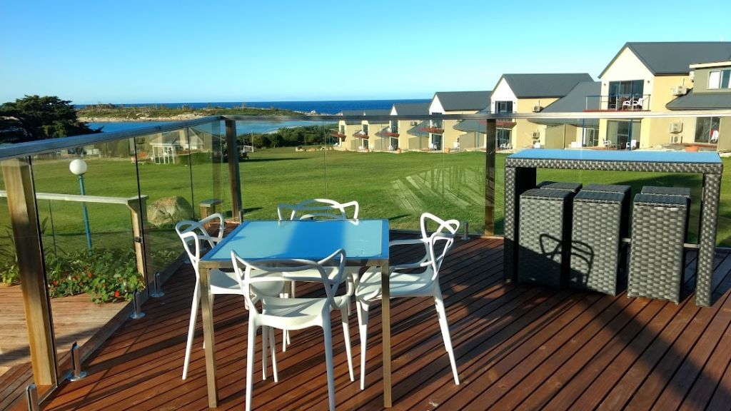 Four Mile Beach TAS Accommodation Batemans Bay
