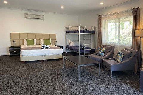Kimberley Grande Resort & Conf Ctr - Accommodation Batemans Bay 13